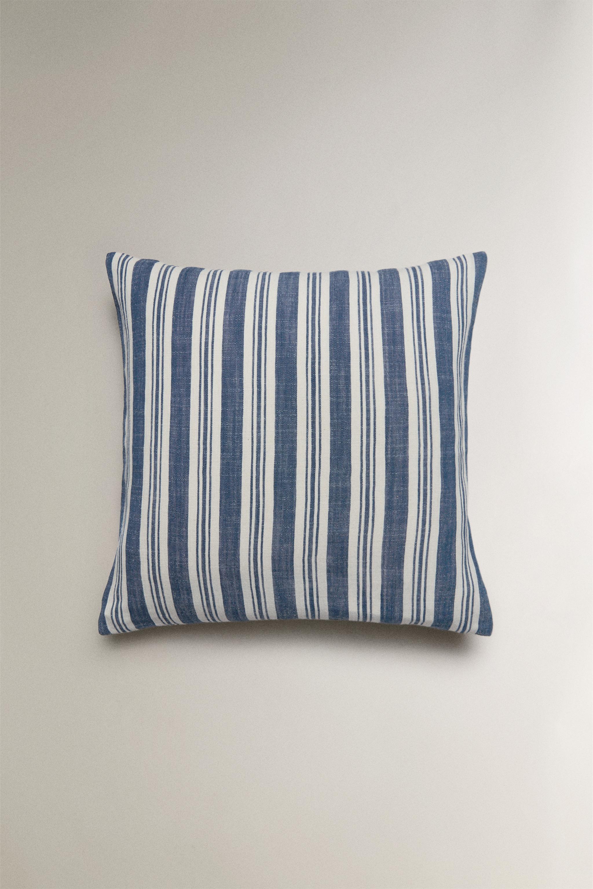 STRIPED THROW PILLOW COVER